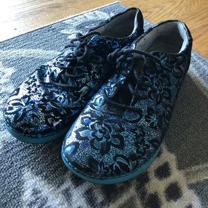 Alegría Shoes